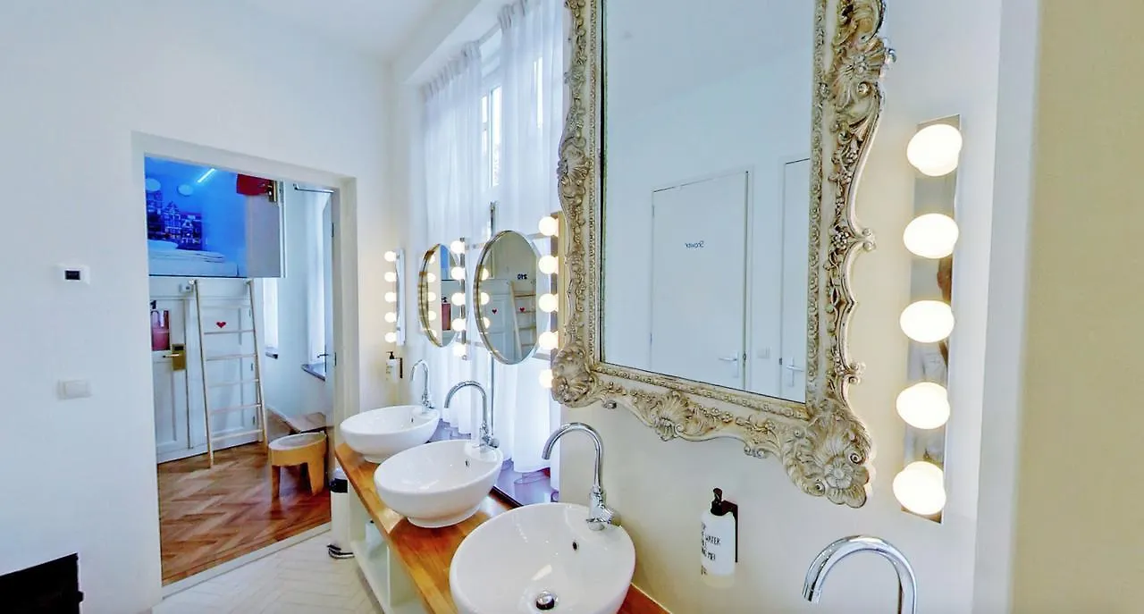 De Bedstee Boutique Capsules (Adults Only) Hotel Amsterdam
